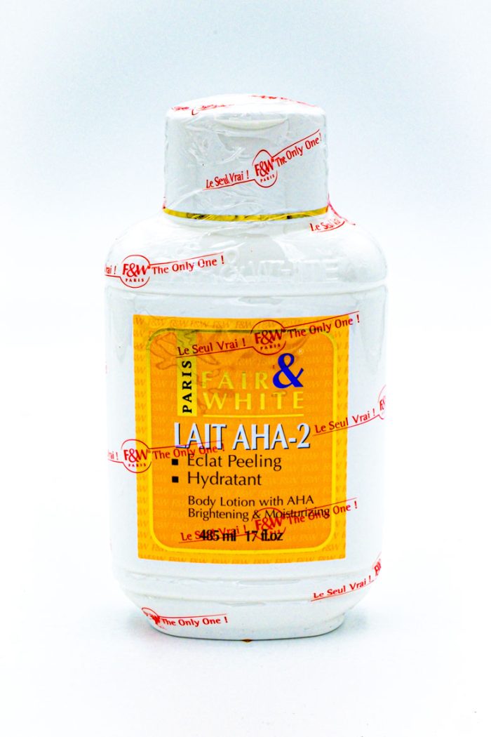 Fair & White Lait AHA-2 Brightening & Moisturizing Body Lotion 485ml